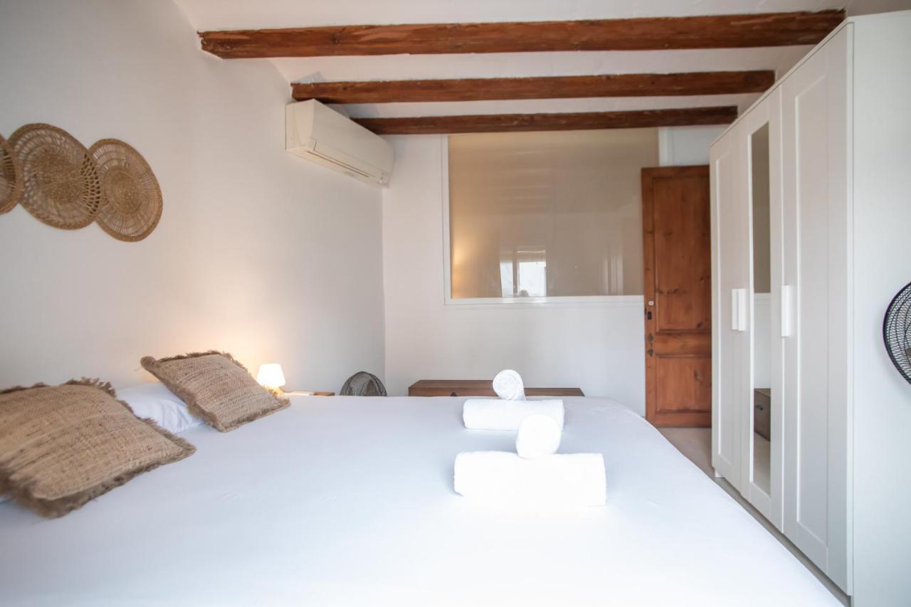 Apartment 42enf1060 - Authentic &centric Barcelonian 2br Flat Barcelona