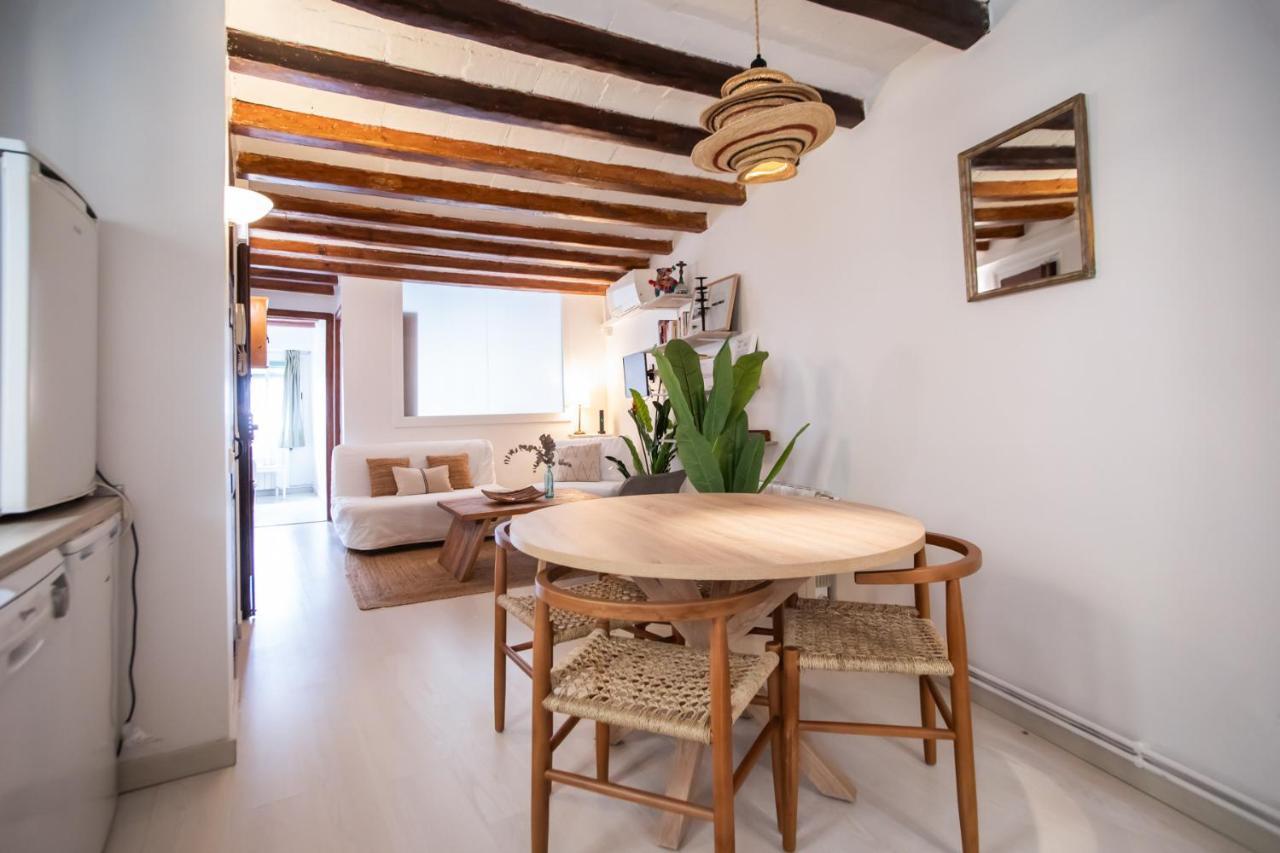Apartment 42enf1060 - Authentic &centric Barcelonian 2br Flat *